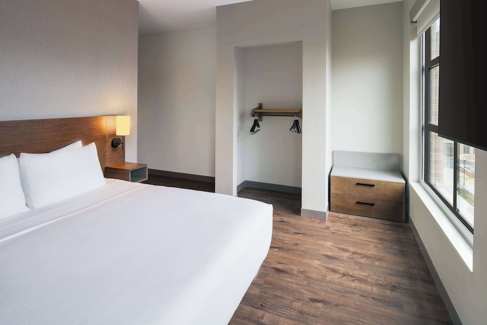 Hyatt Place Nashville Green Hills - photo 5