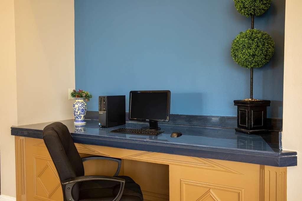 Baymont Inn and Suites Douglasville Atlanta - photo 16