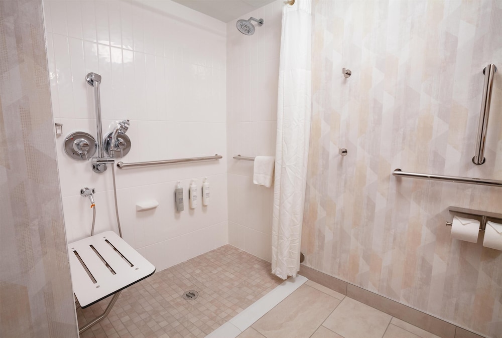 Hampton Inn Salt Lake City North - photo 36