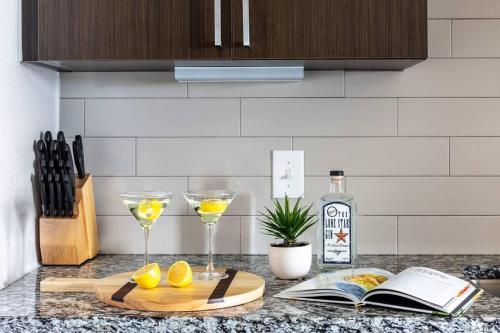 Stay Alfred at Rivera on Broadway in San Antonio, United States