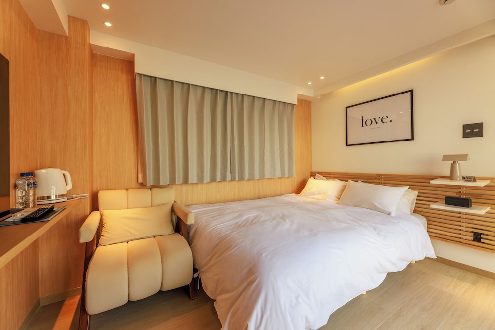 Mkg Home — 4-Star Luxury Hotel in Tokyo, Japan