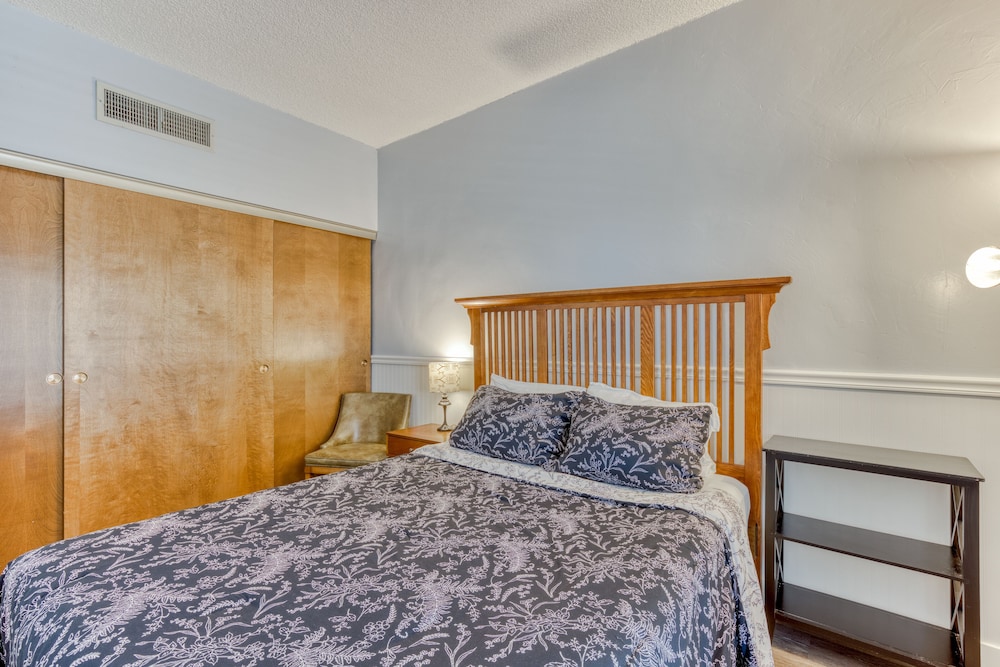 Sand & Sea Resort Condominiums - photo 19
