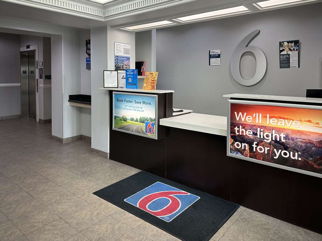 Motel 6 Mission TX - photo 14