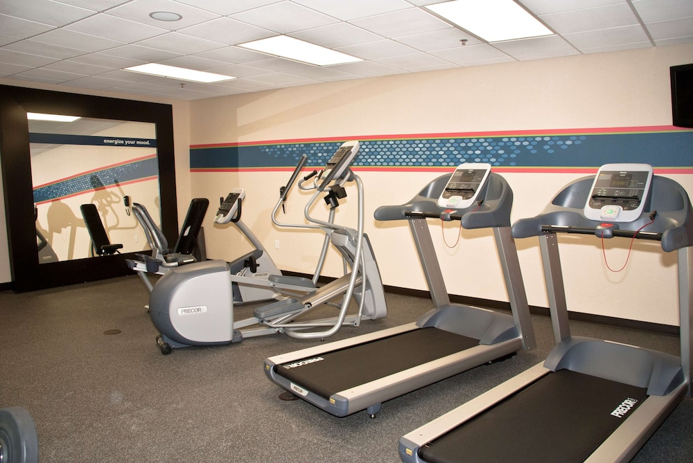 Hampton Inn Maumelle AR - photo 20