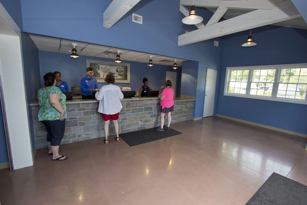 Cedar Point's Lighthouse Point - photo 5