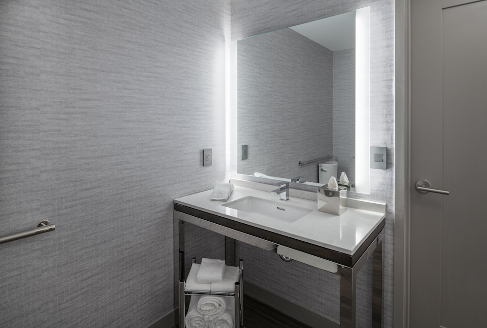 Staybridge Suites Boston Logan Airport Revere by IHG - photo 23