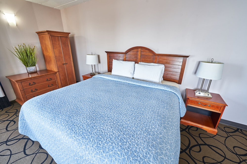Seaport Resort & Marina - photo 21