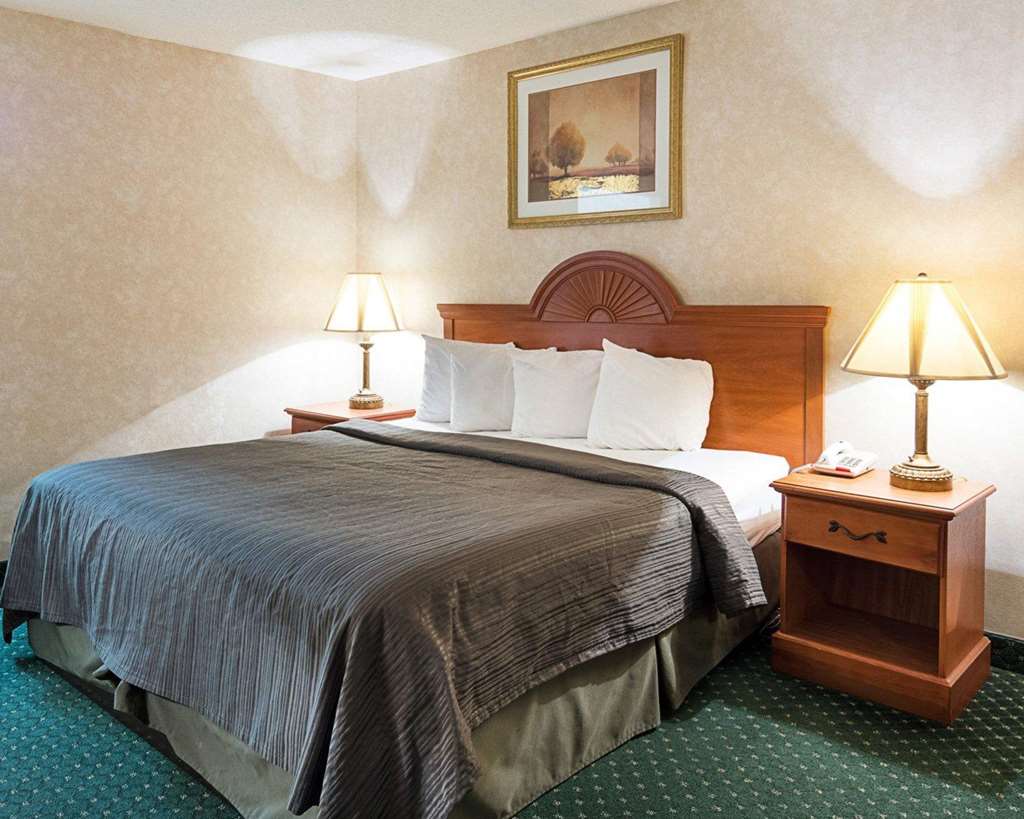 Quality Inn Petersburg Fort Lee Area - photo 10
