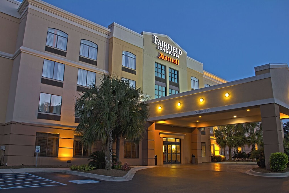 Fairfield by Marriott Inn & Suites Charleston Airport Convention Center - photo 46
