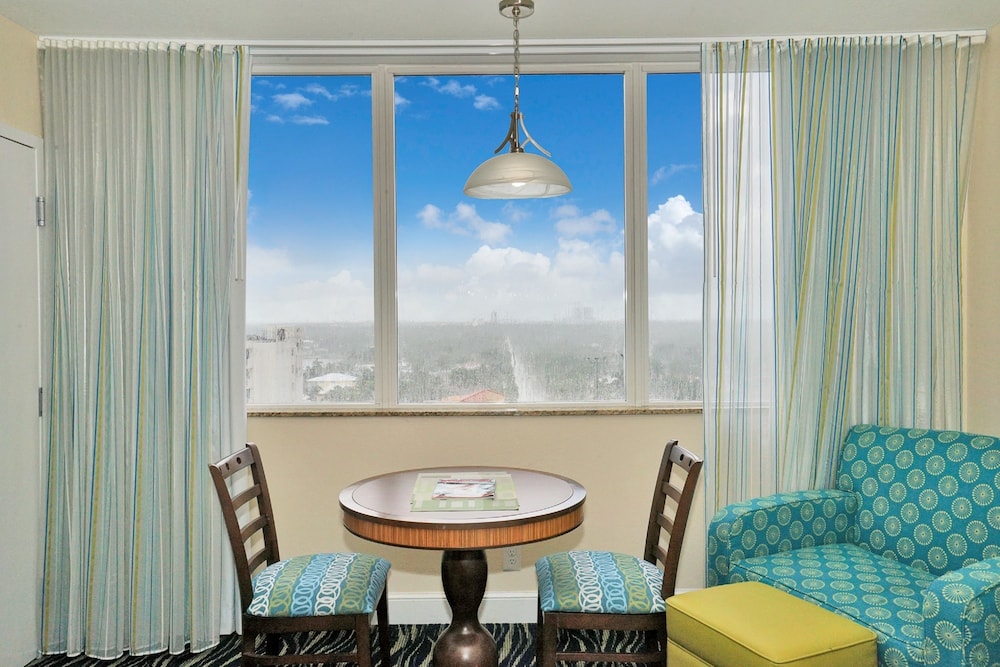 Hollywood Beach Tower - photo 25