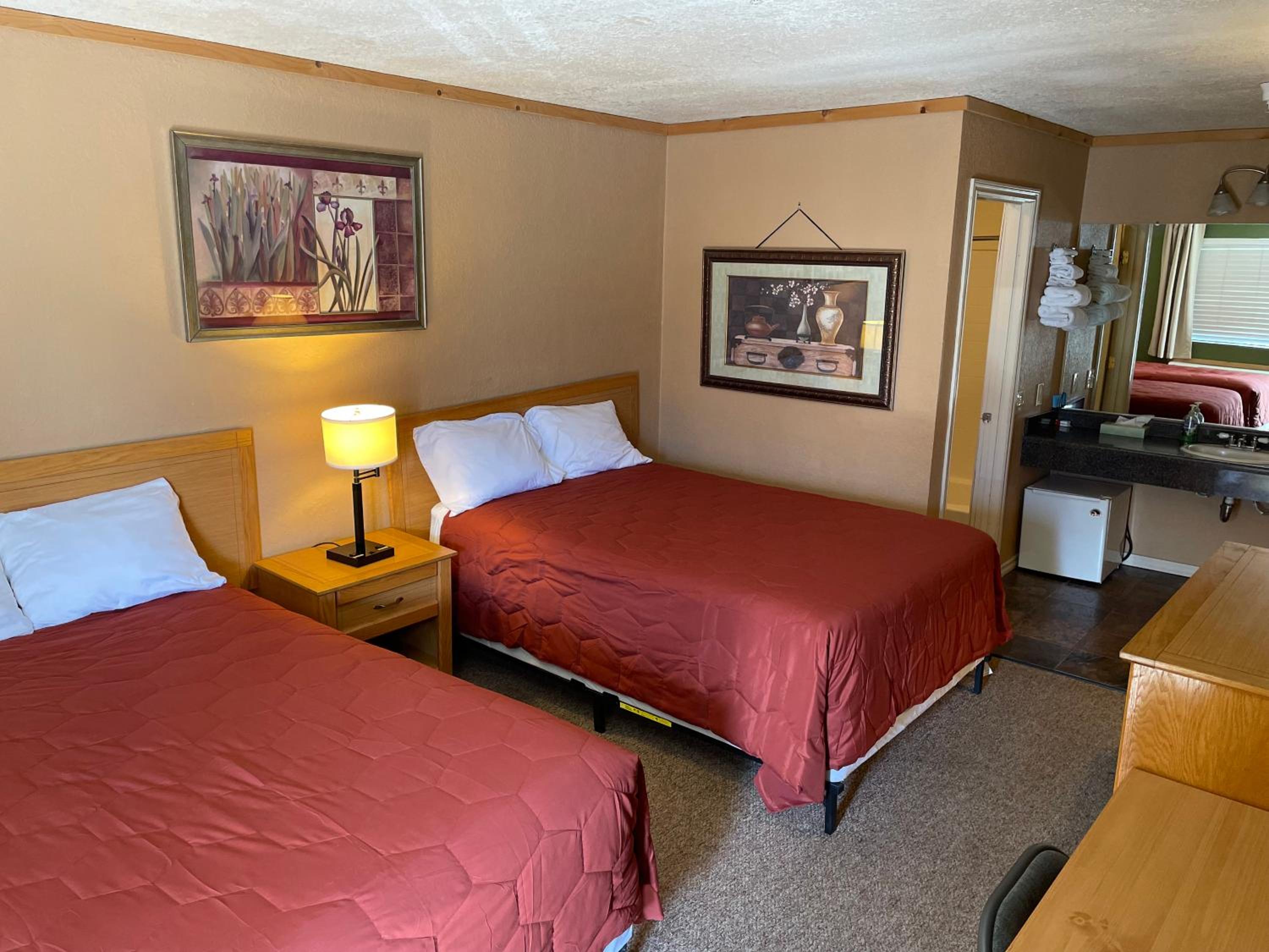 Whitney Portal Hostel And Hotel - photo 3