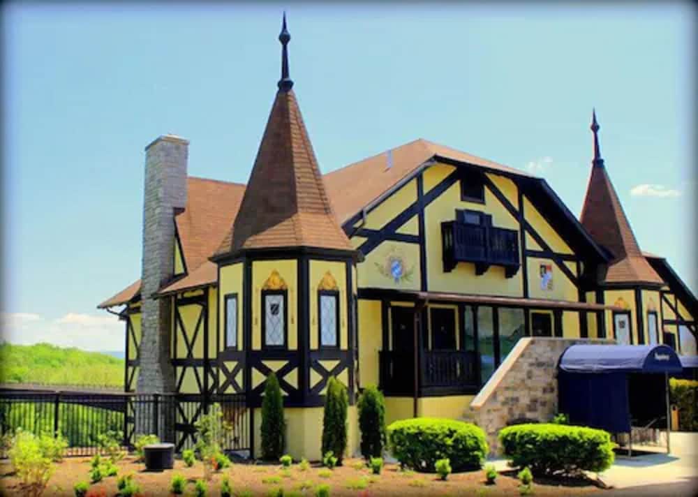 Bavarian Inn - photo 32