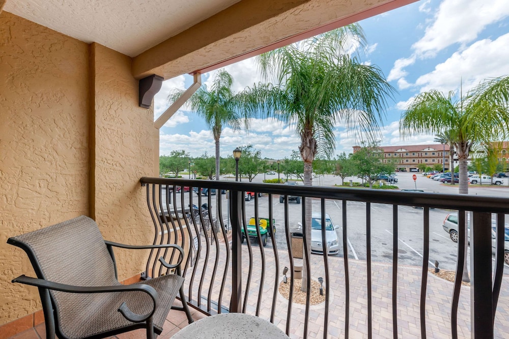 Clarion Inn Ormond Beach at Destination Daytona - photo 29