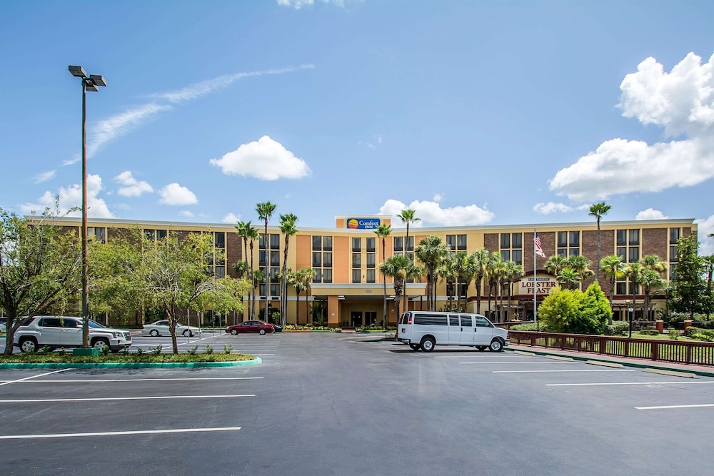 The Adventure Hotel by the parks - photo 75