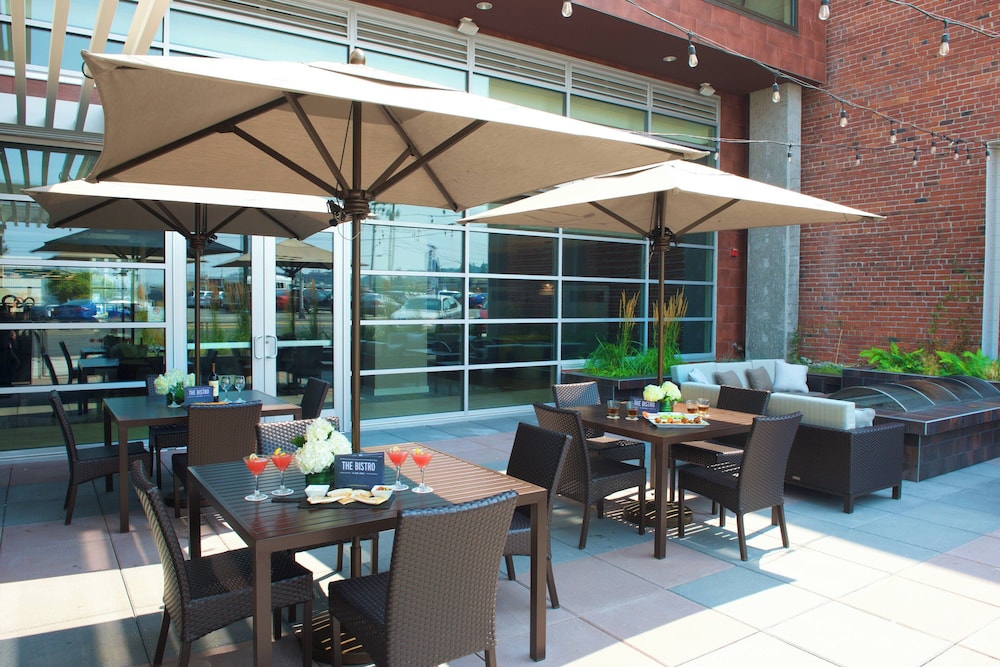 Courtyard by Marriott Seattle Everett Downtown - photo 47