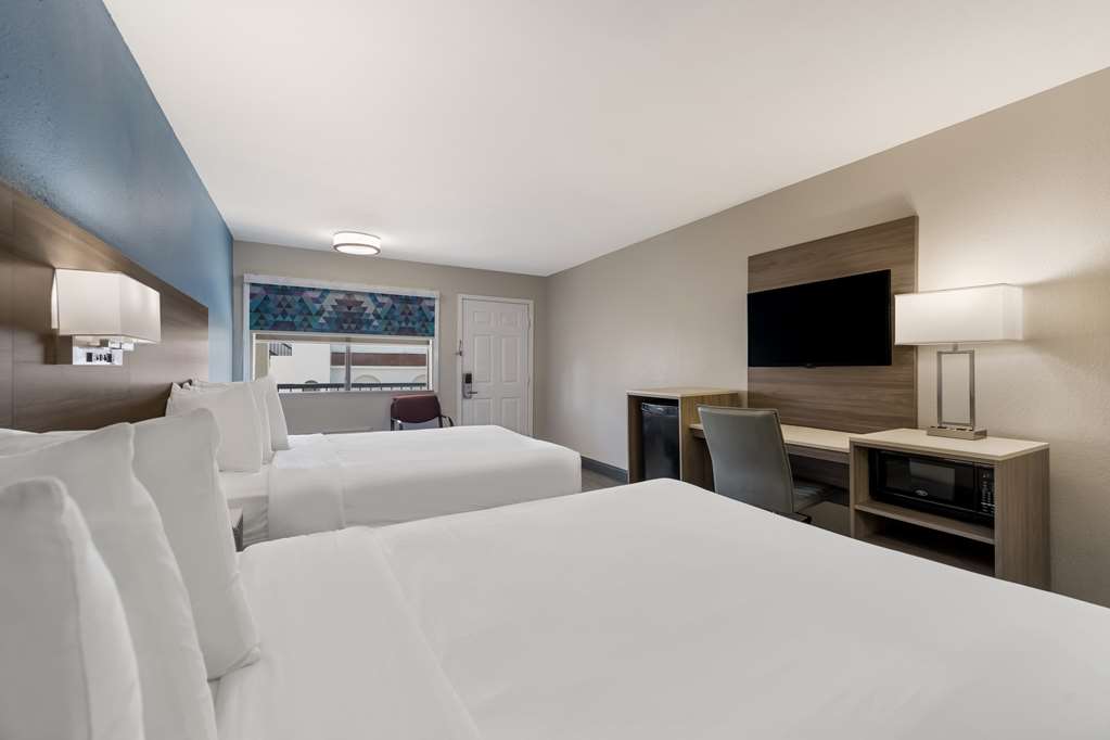 SureStay by Best Western Spring North Houston - photo 12