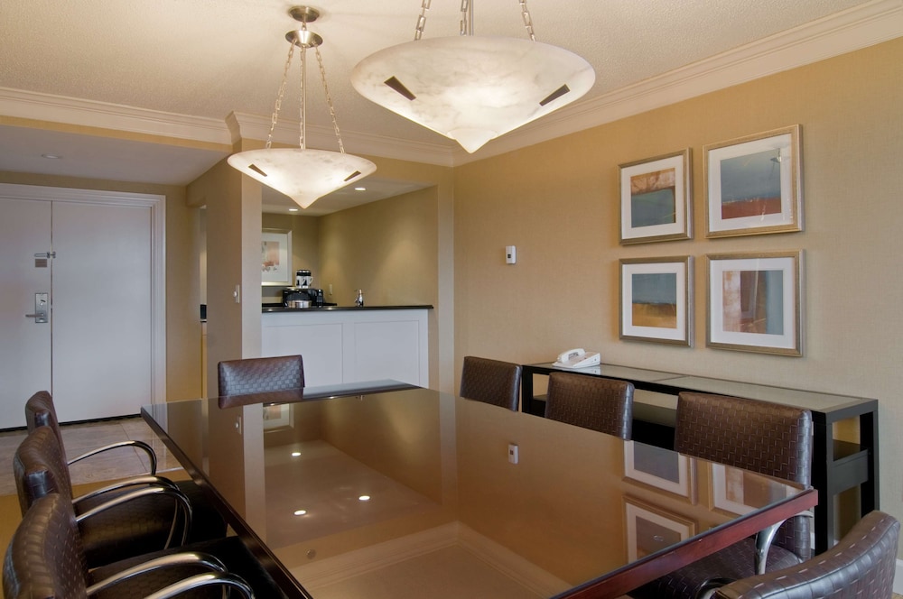 Hilton Raleigh North Hills - photo 50