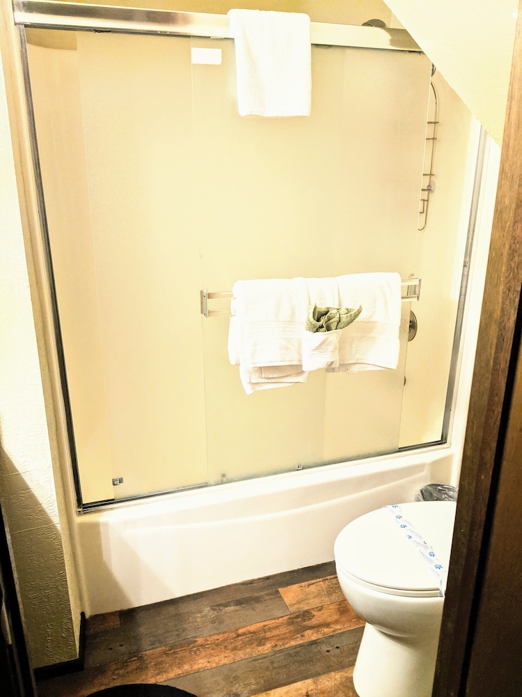 Escape For All Seasons - photo 445