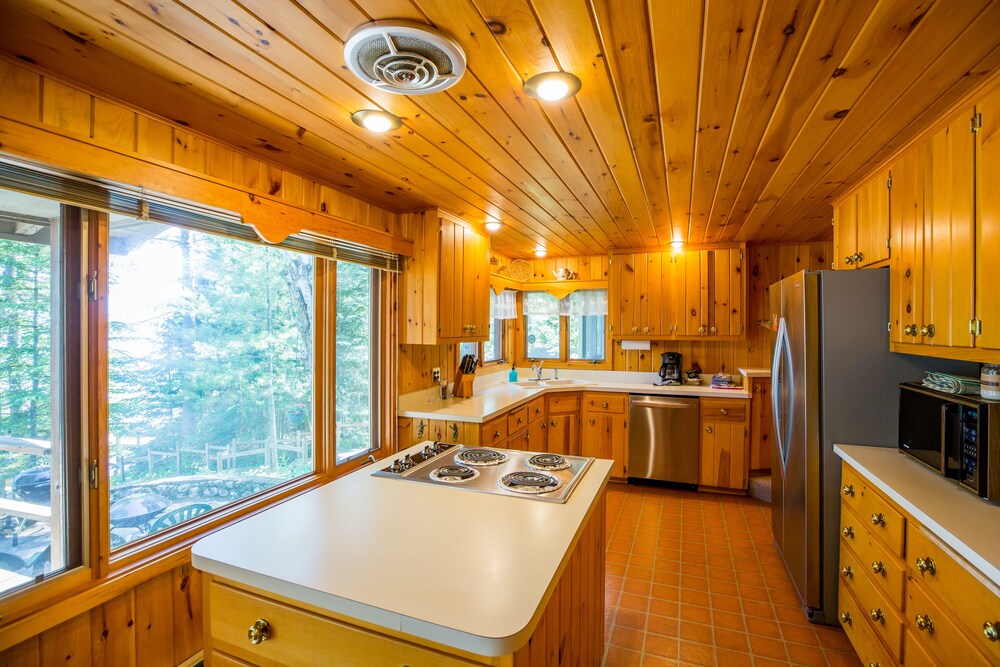 Ludlow's Island Resort - photo 19