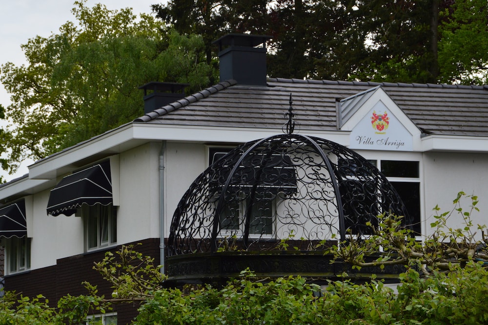 Hotel Garni Villa Arrisja — Eefde