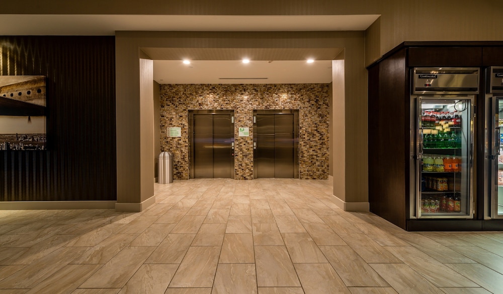 Holiday Inn Austin Airport by IHG - photo 54