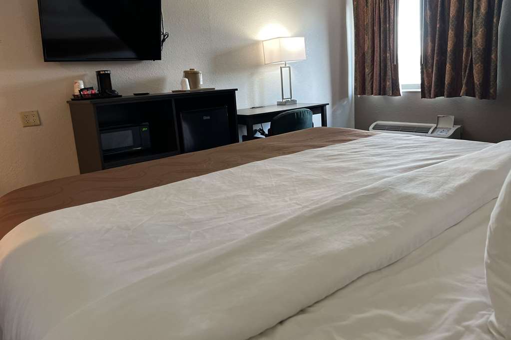Quality Inn & Suites Louisville East - photo 18