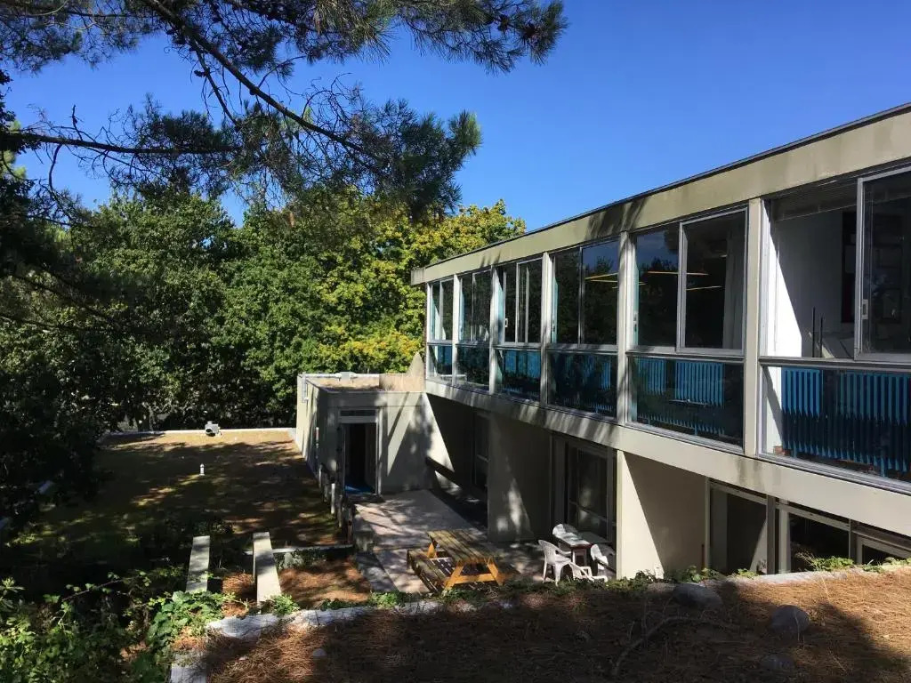 Auberge De Jeunesse Hi Lorient — hotel in Ploemeur