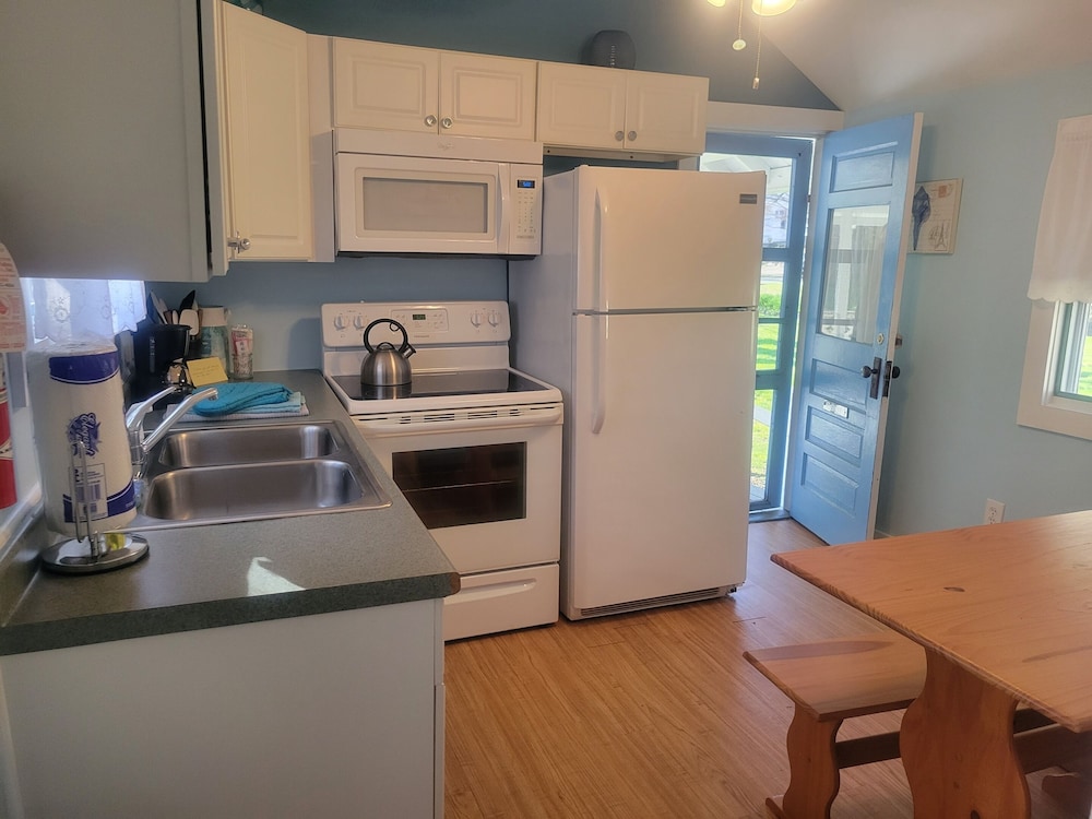 2 River Road Inn & Cottages - photo 41
