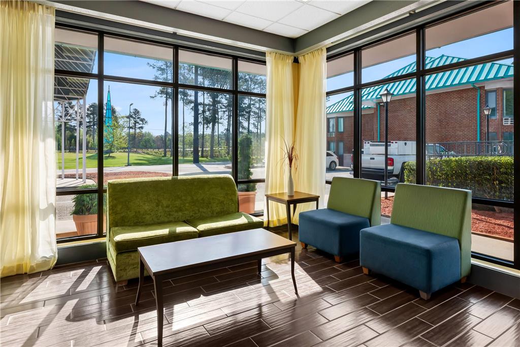 Days Inn by Wyndham Petersburg South Fort Lee - photo 10