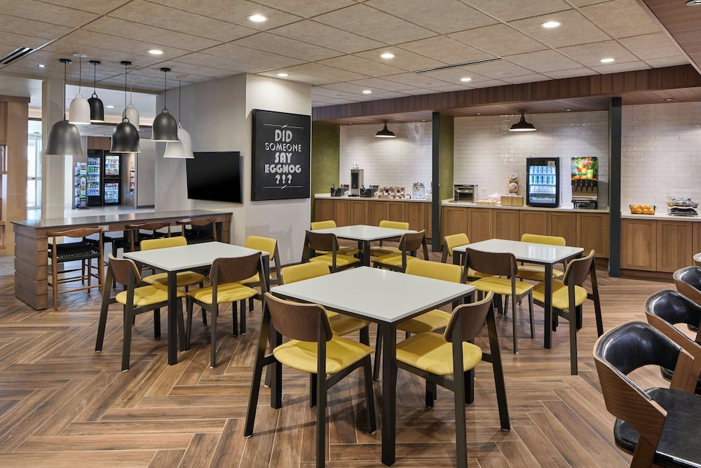 Fairfield by Marriott Inn & Suites Cornelia - photo 28