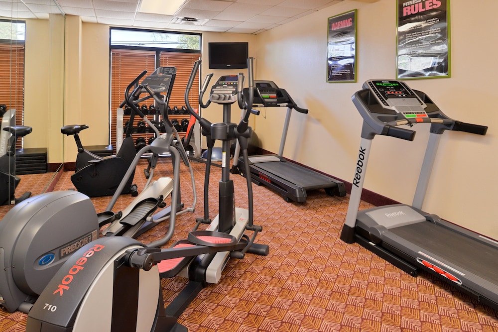 Holiday Inn Express & Suites Austin North Central by IHG - photo 25