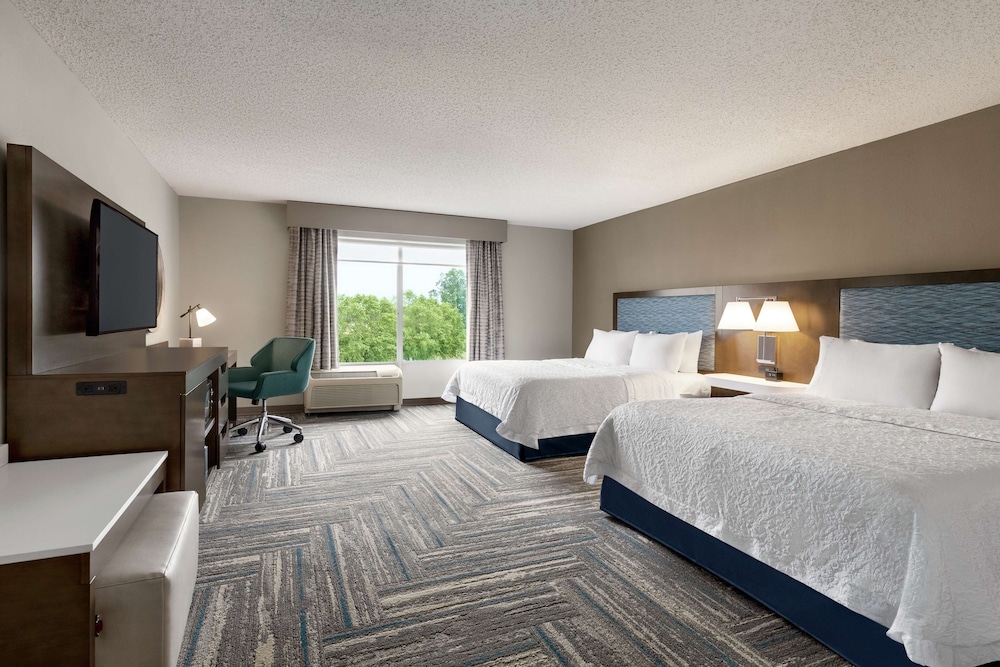 Hampton Inn & Suites Salisbury Fruitland - photo 9