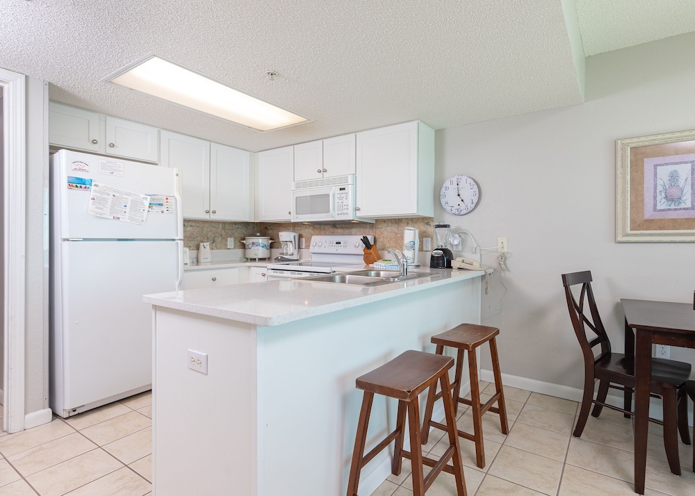 Phoenix All Suites West Hotel 1106 1 Bedroom Condo by Redawning - photo 6