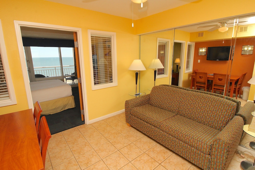 Ocean Sands Resort Oceanfront Virginia Beach by Vacatia - photo 15