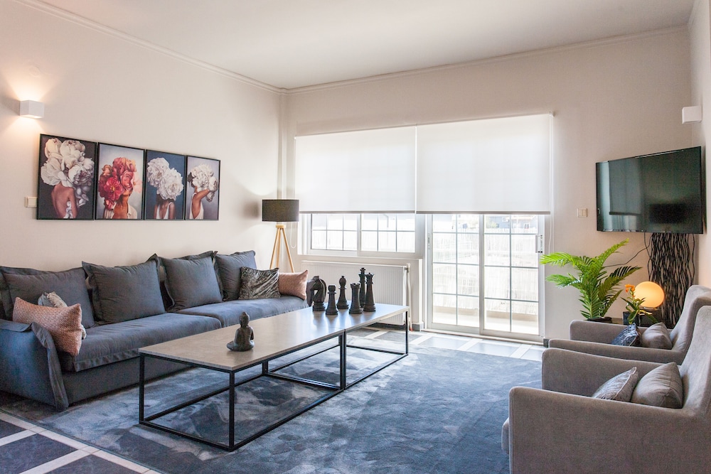 Nima's Beach Apartment — 4-Star Luxury Hotel in Chania, Greece