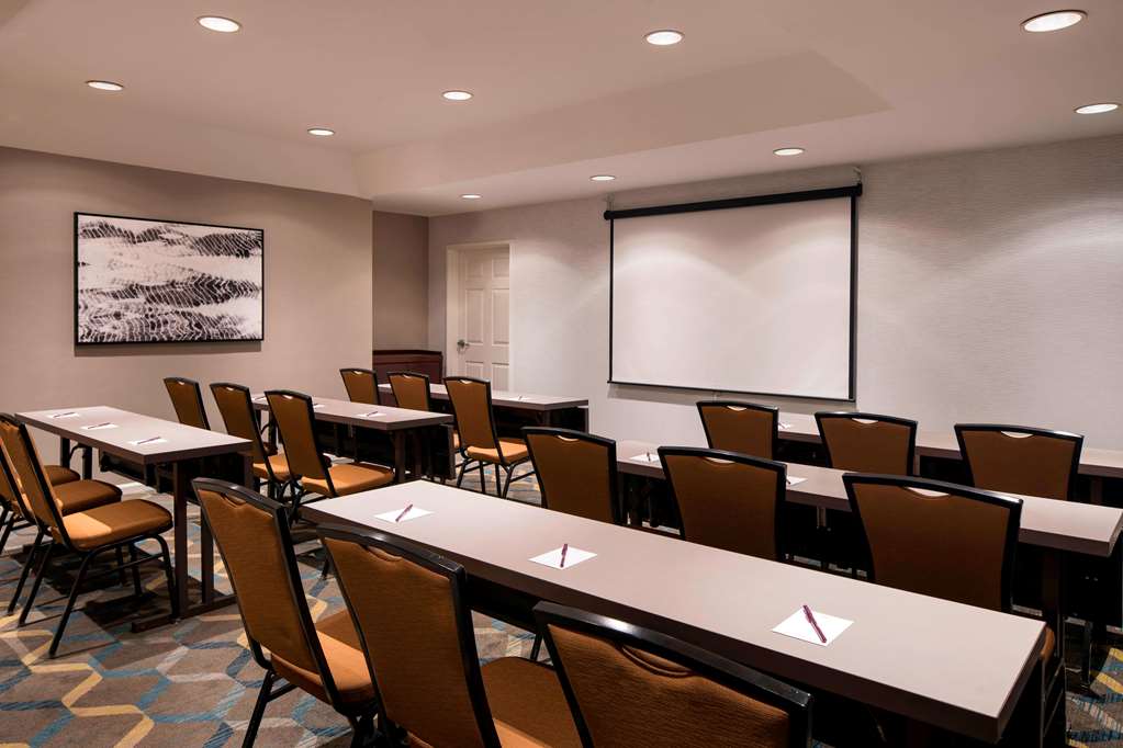 Sonesta ES Suites Scottsdale Paradise Valley - photo 16