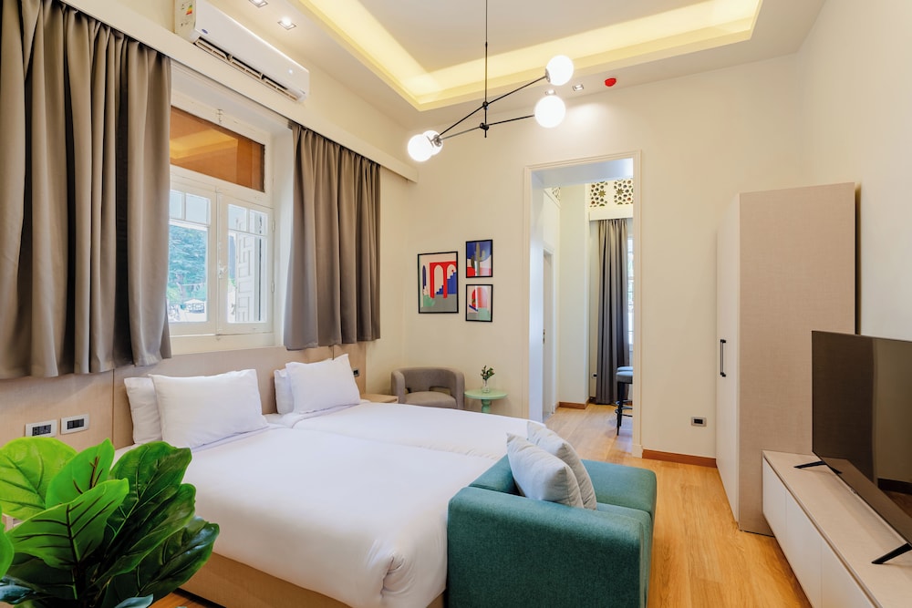 Brassbell l Zamalek l High ceiling studios — 4-Star Luxury Hotel in Cairo, Egypt