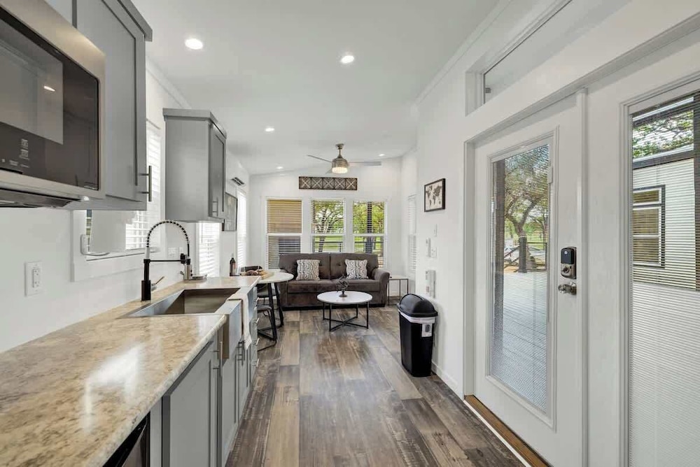 Resort at Fredericksburg Unit 24 - photo 14