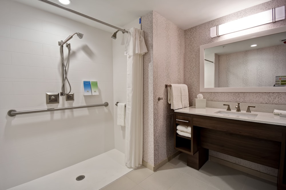 Home2 Suites by Hilton Walpole Foxboro - photo 21