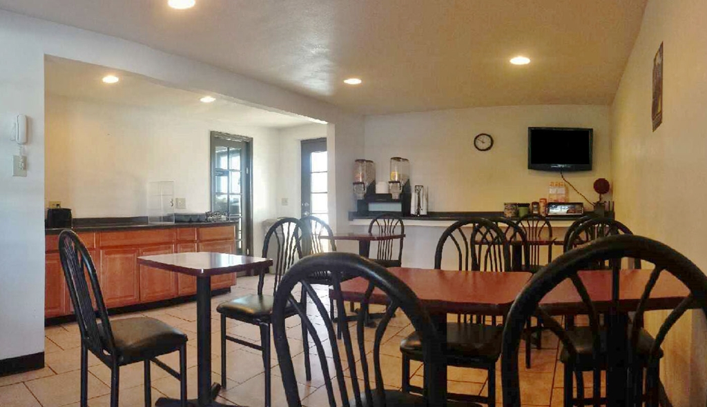 Americas Best Value Inn Williams Grand Canyon - photo 14