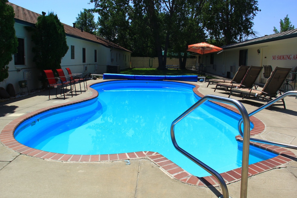 Sunrise Motor Inn - photo 33