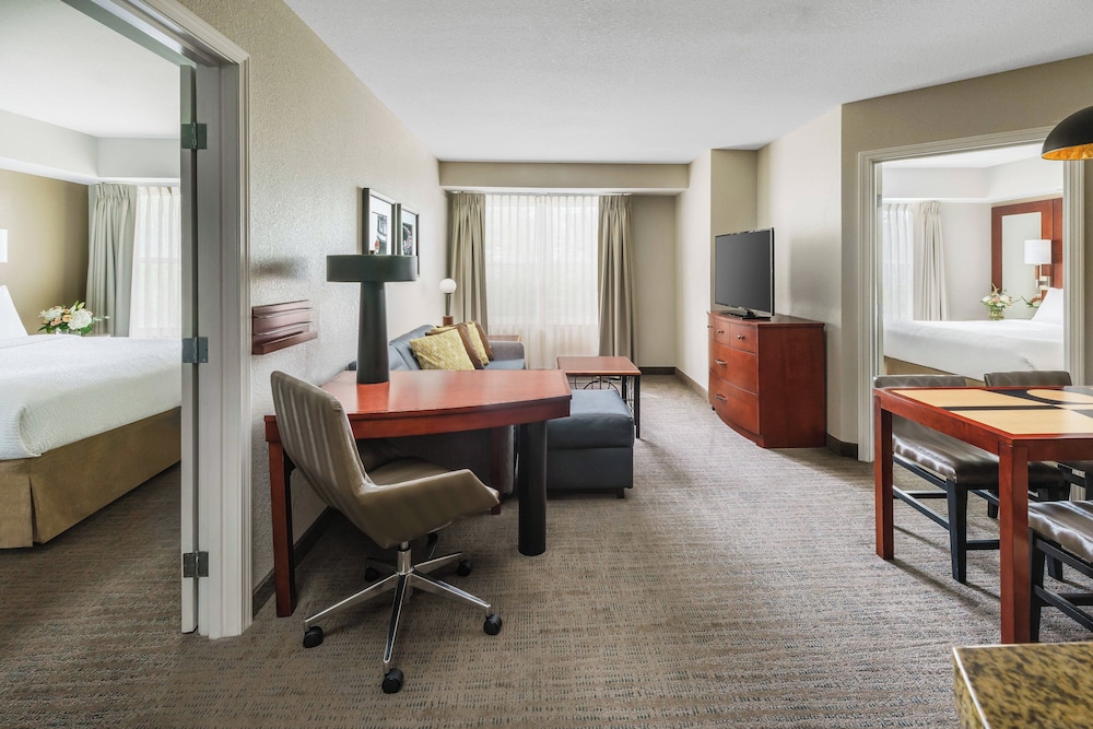 Residence Inn by Marriott Colchester - photo 11
