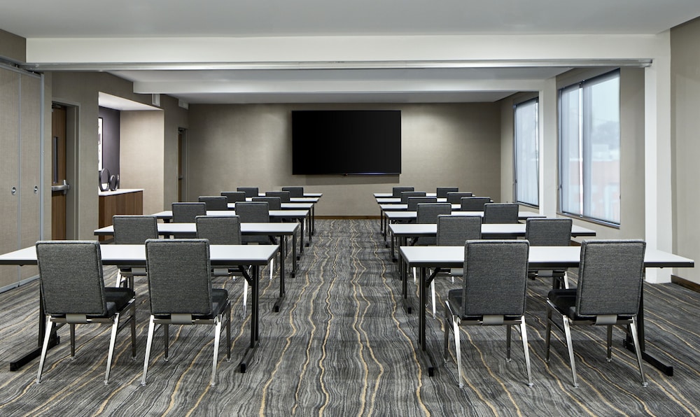 AC Hotel by Marriott Tuscaloosa Downtown - photo 50