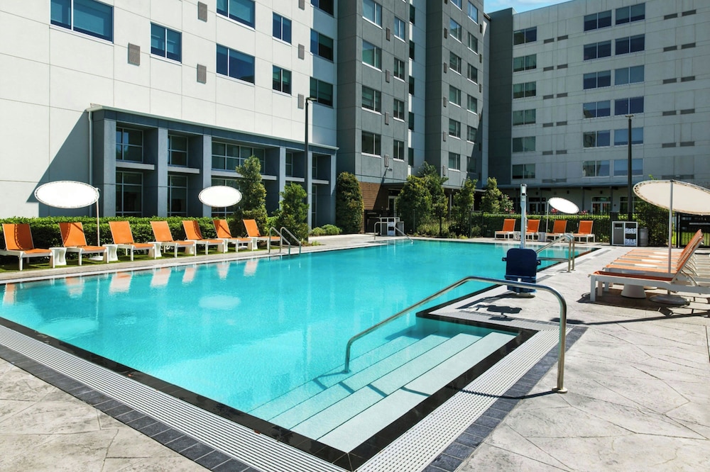 Aloft Orlando at SeaWorld - photo 23