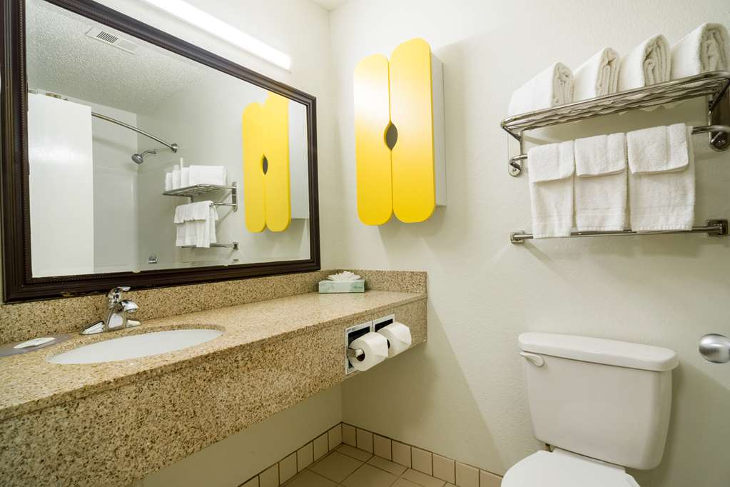 Studio 6 Plano TX Dallas Plano Medical Center - photo 22