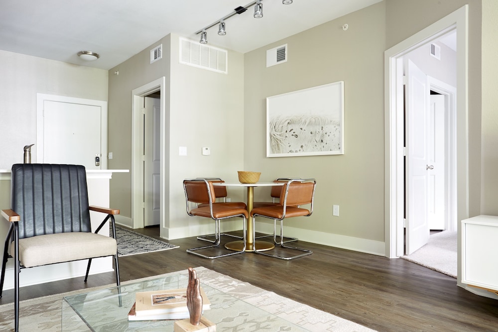 Sonder East Eleventh - photo 17