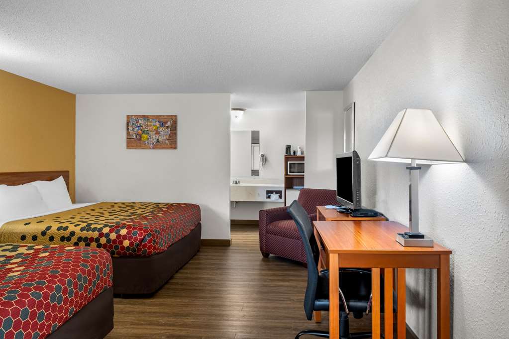 Econo Lodge Miles City I 94 - photo 24