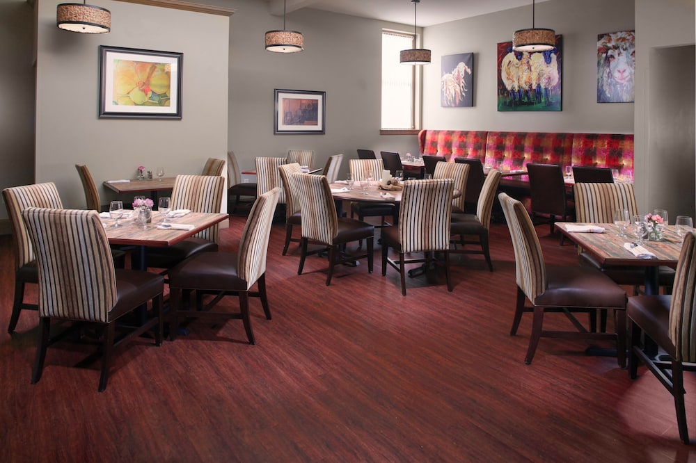 The Bolling Wilson Hotel - photo 14