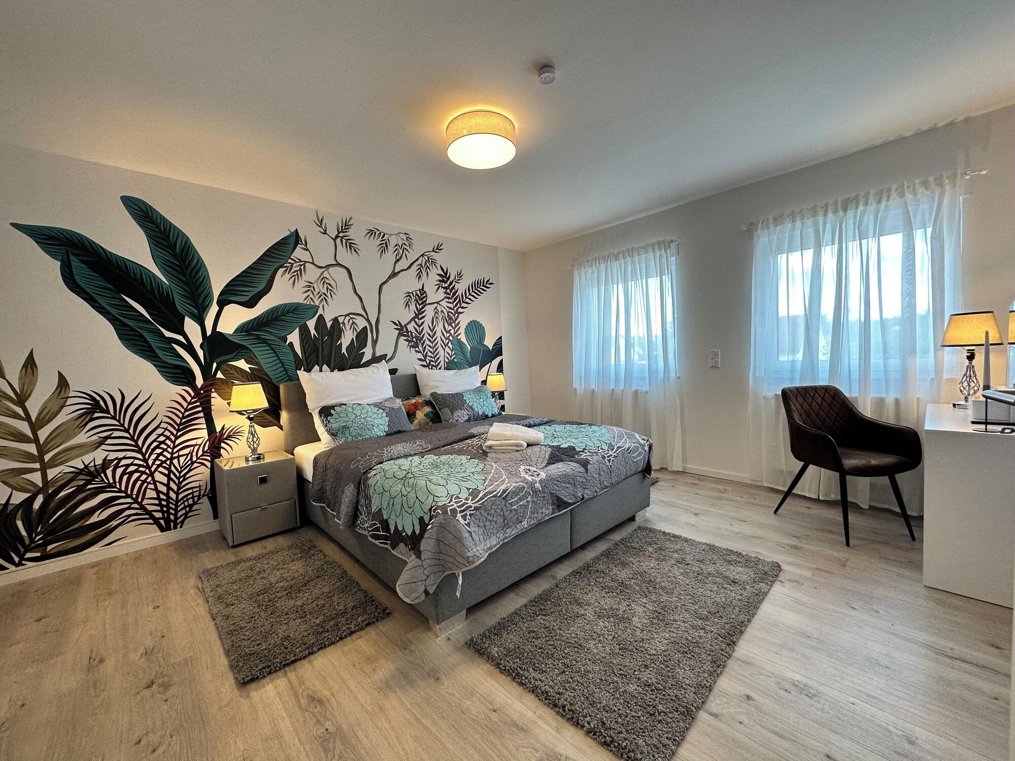 Mein Apartment Forest View mit Balkon und Klima bis 10 Personen — 4-Star Luxury Hotel in Bad Kreuznach, Germany