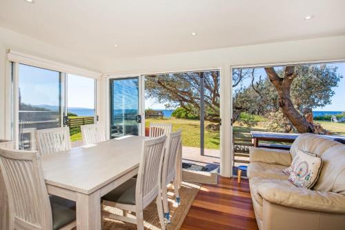 Aqua Beachfront 2 Mins Walk to Beach — Culburra Beach — photo 4